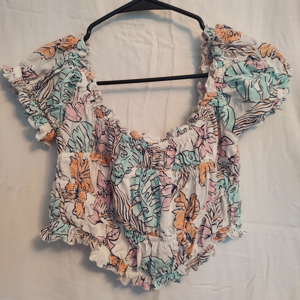 Beachy crop off shoulder top